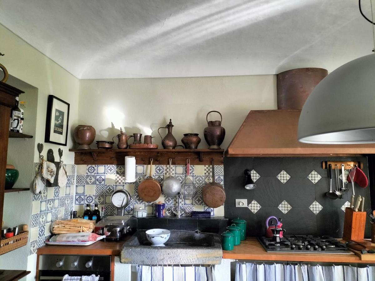 Sotto La Luna Bruna B&B Cocconato Екстер'єр фото